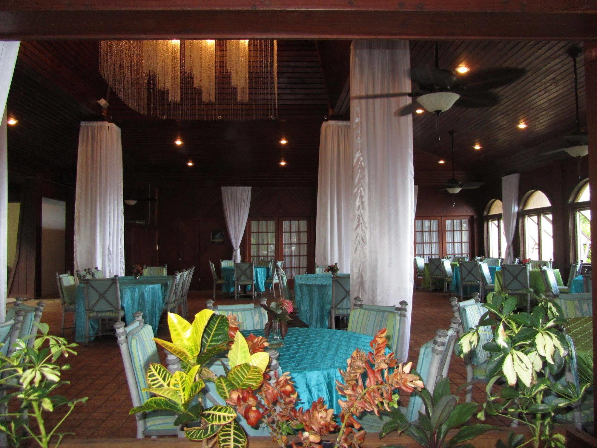 The Palms At Pelican Cove (Adults Only) La Grande Princesse Екстер'єр фото